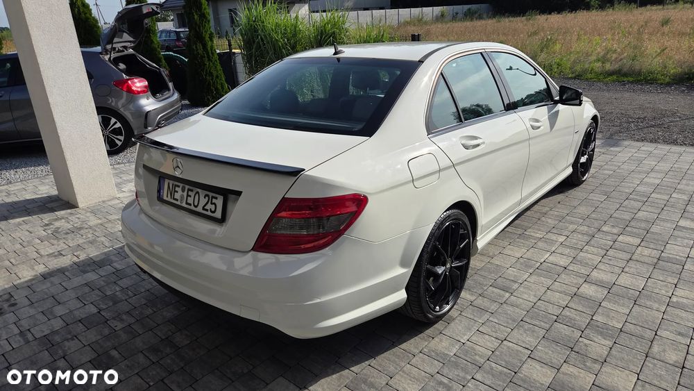 Mercedes-Benz Klasa C - 27