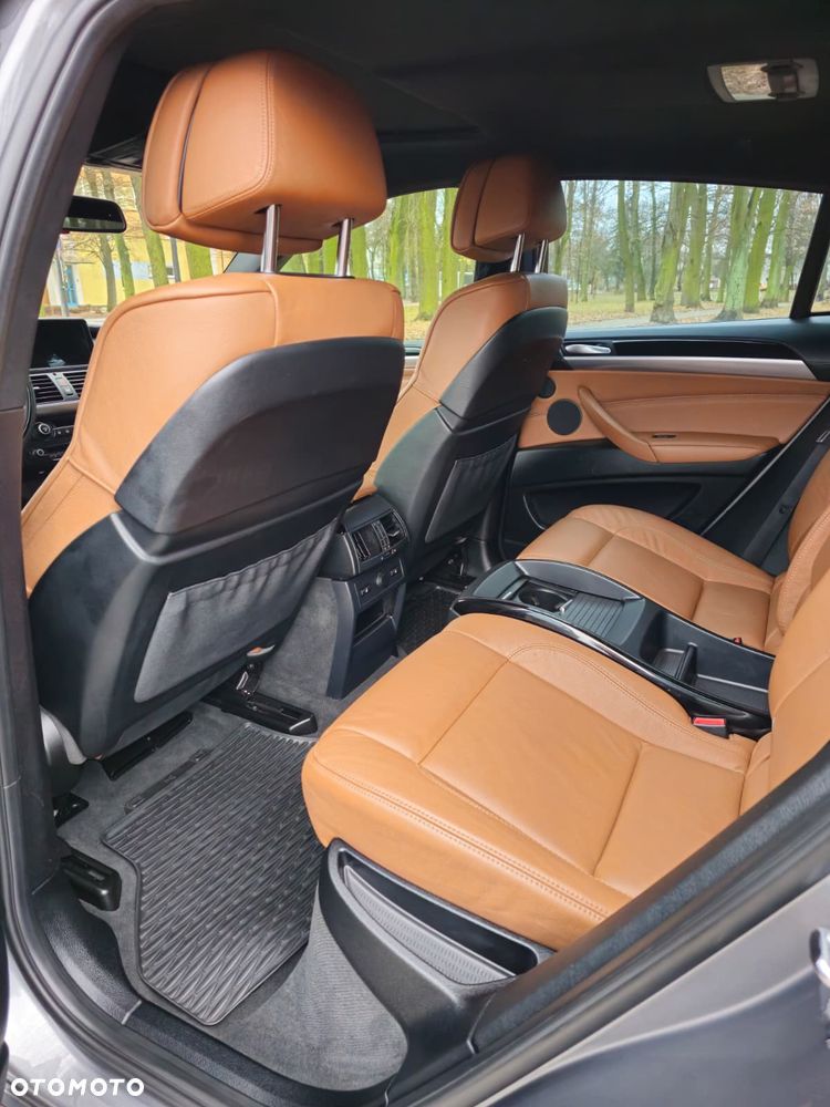 BMW X6 - 26