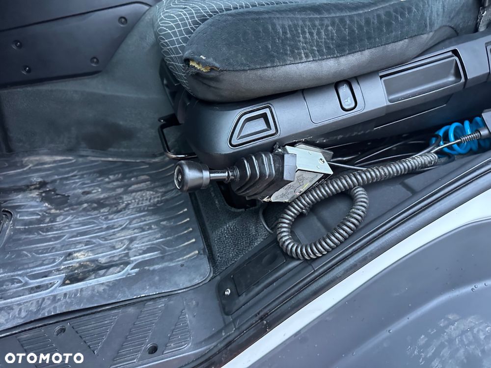 Mercedes-Benz Antos - 15