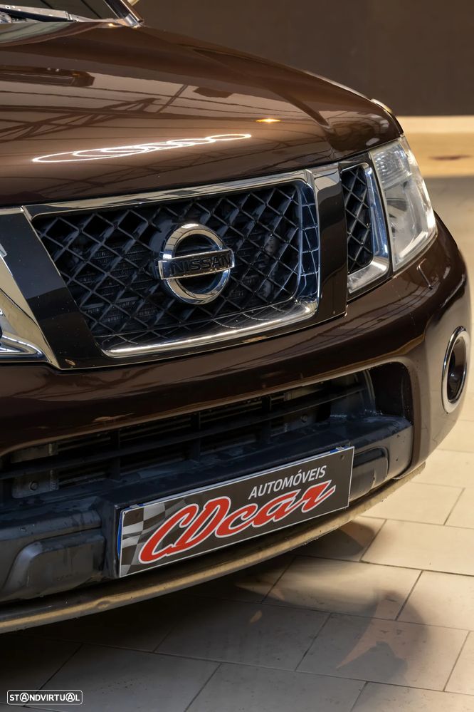 Nissan Navara 3.0 dCi V6 CD LE AT 4WD - 3
