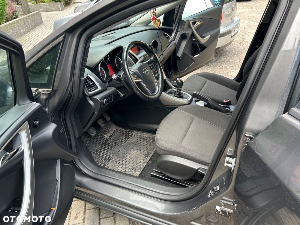 Opel Astra 1.7 CDTI - 10