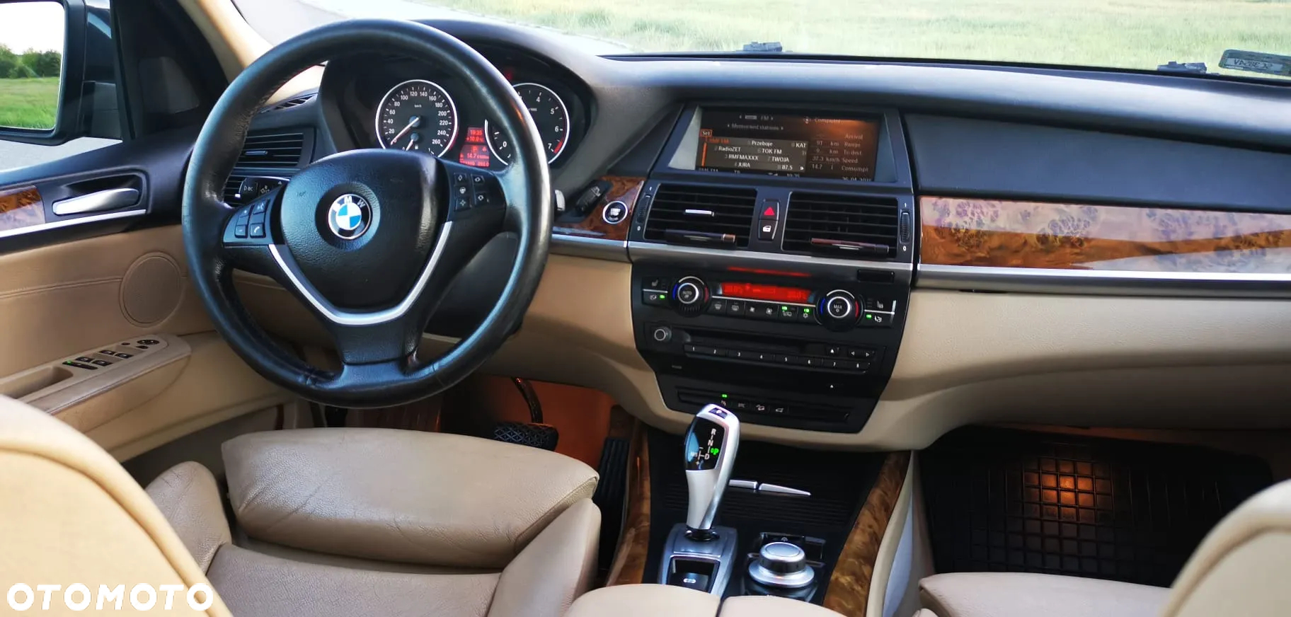 BMW X5 4.8i xDrive - 7