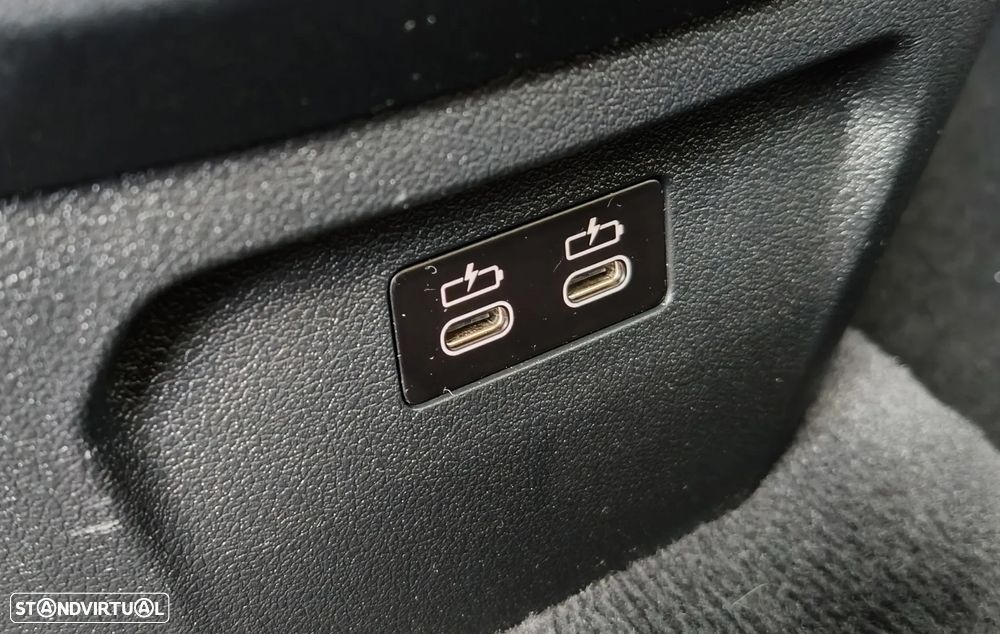 BMW 118 i Line Sport Auto - 28