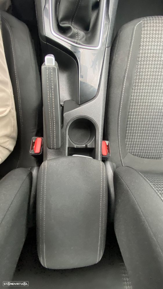 Peugeot 308 1.5 BlueHDi Business Line - 48