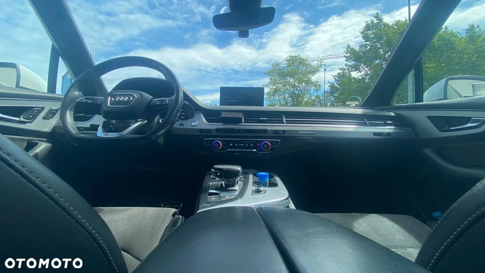 Audi Q7 3.0 TDI ultra Quattro Tiptronic - 34