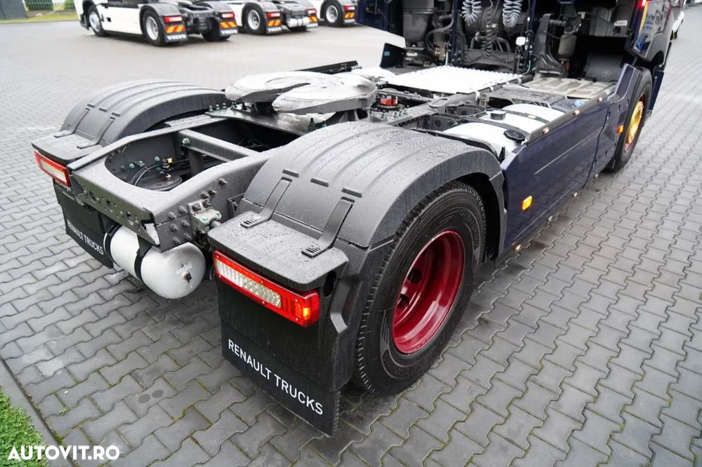 Renault T 520 / EDIȚIE LIMITĂ - 1894 / FULL AIRMATIC / RETARDER / I-PARK COOL / HIDRAULICĂ / PIELE / VERSIUNE FOARTE BOGAȚĂ / DUPĂ CONTRACTUL DE SERVICE - 15
