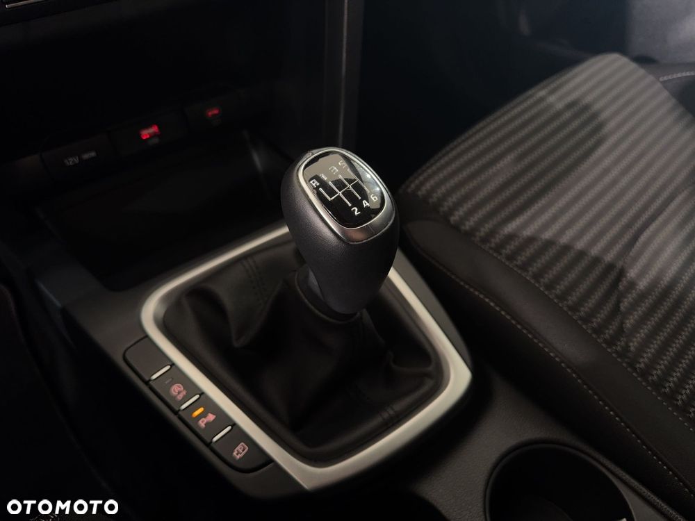 Kia XCeed - 28