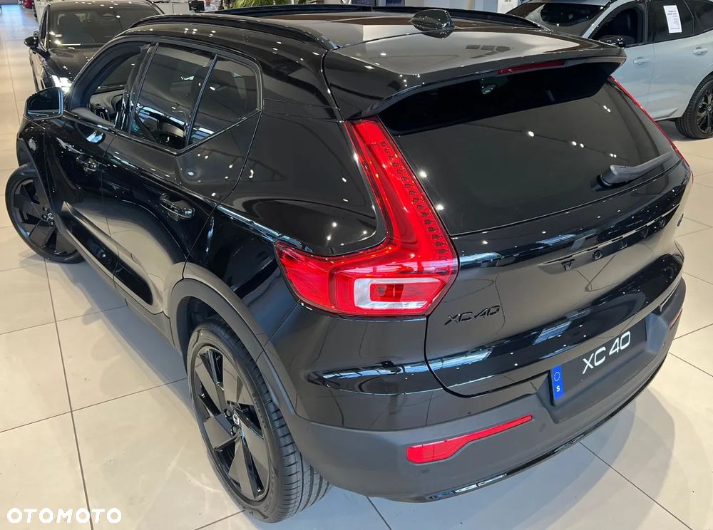 Volvo XC 40 B4 B AWD DKG Ultimate Dark - 6