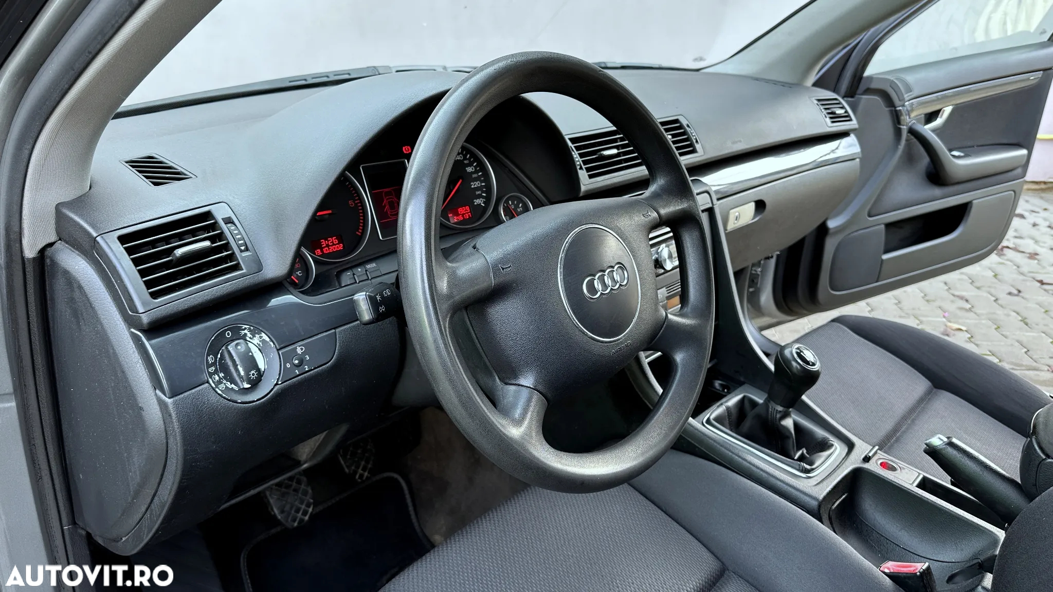 Audi A4 Avant 1.9 TDI - 17