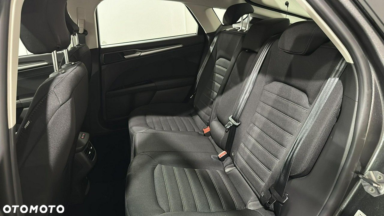 Ford Mondeo - 14