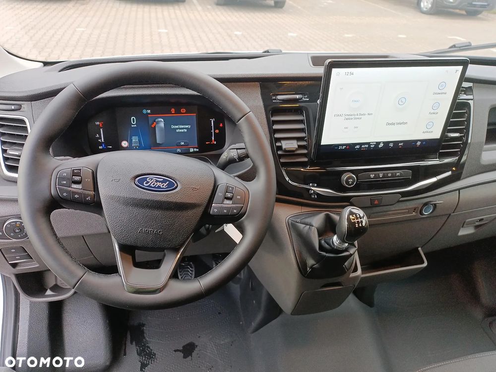 Ford Transit - 13