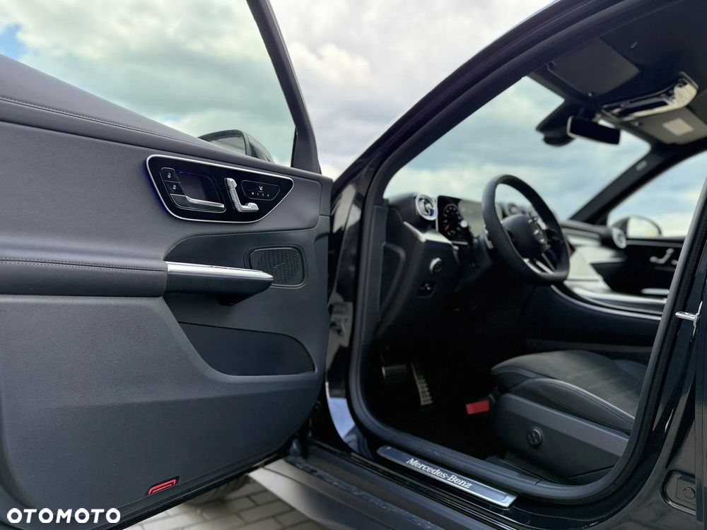 Mercedes-Benz GLC - 15
