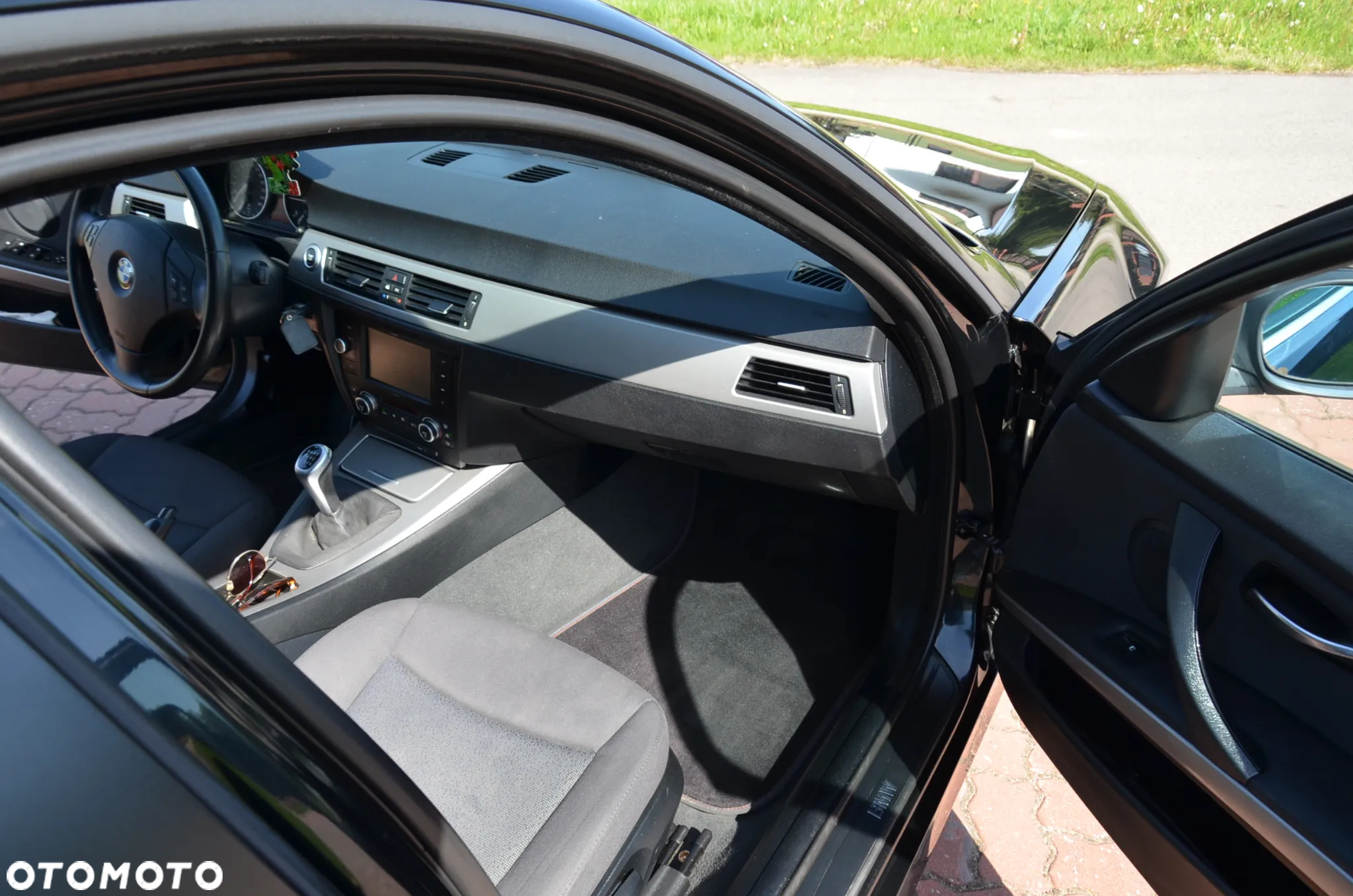 BMW Seria 3 320d - 26