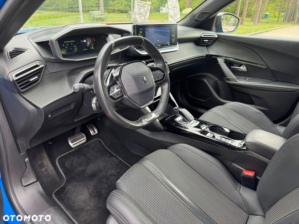 Peugeot 2008 1.5 BlueHDi GT Line S&S EAT8 - 11