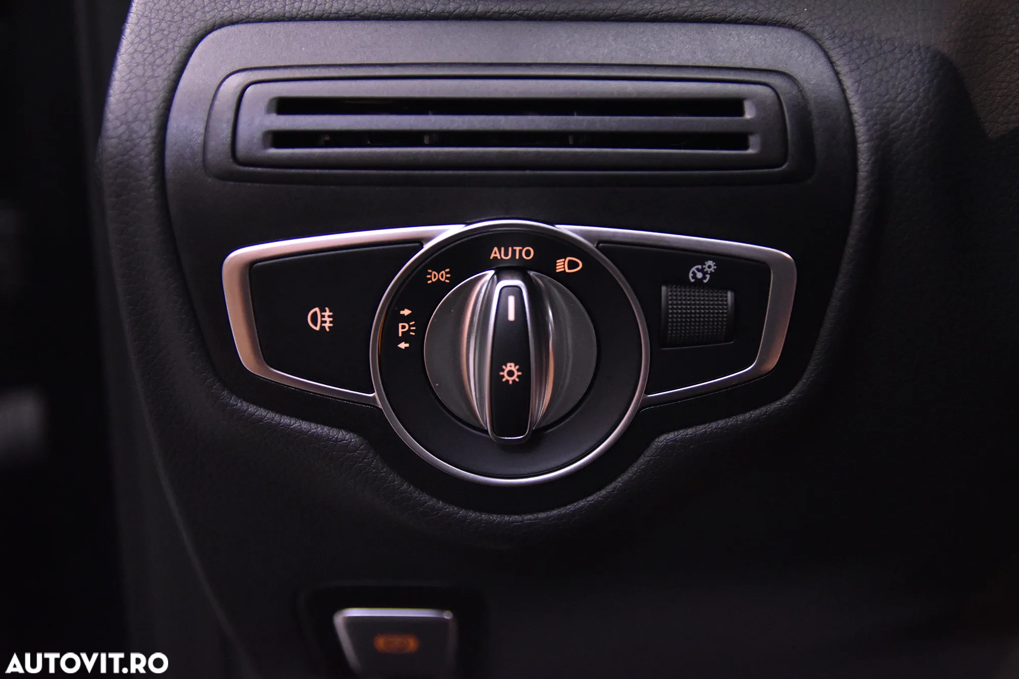 Mercedes-Benz GLC 220 d 4MATIC - 14