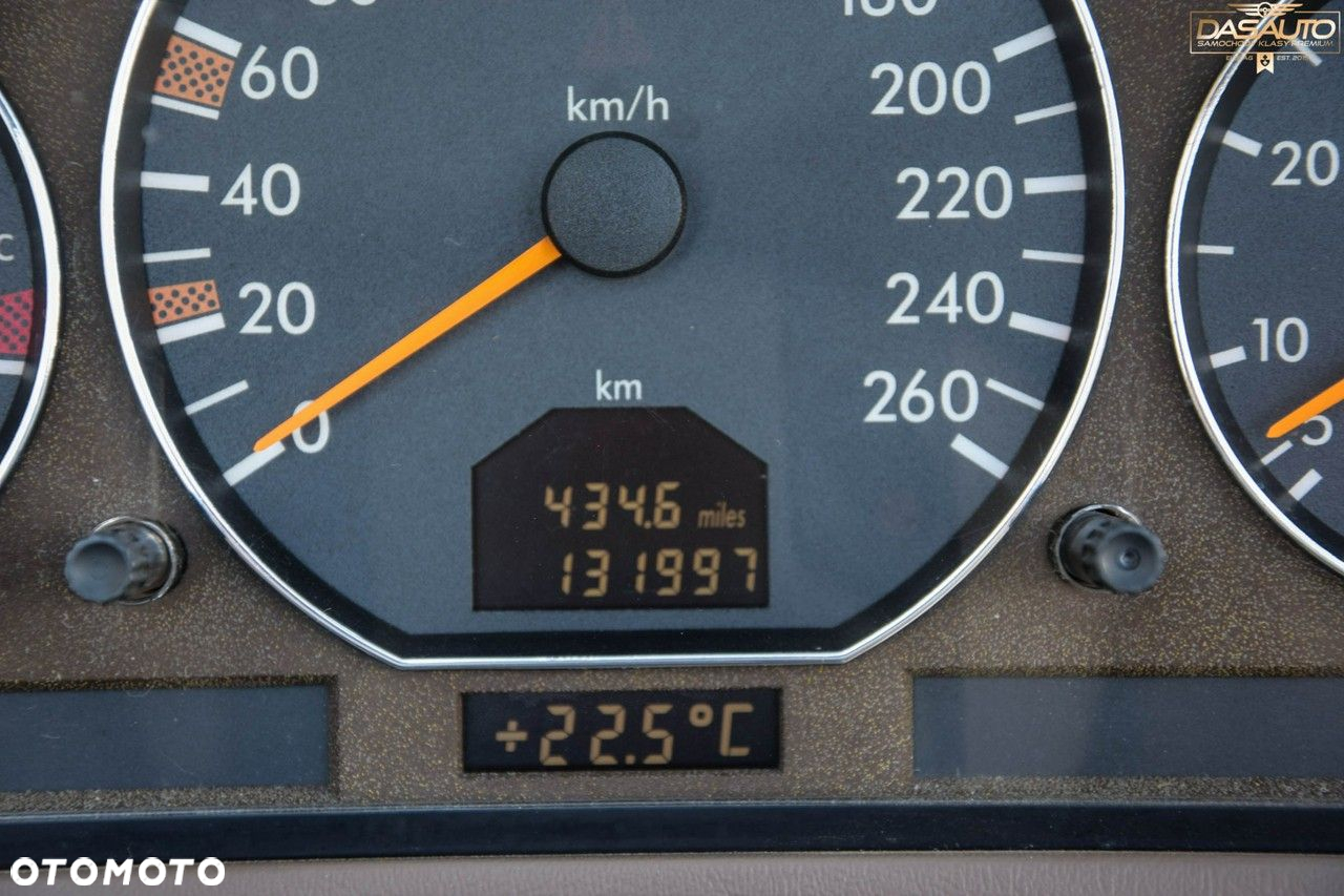 Mercedes-Benz SL - 28