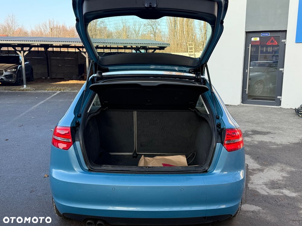 Audi A3 Sportback 2.0 TDI Ambition S tronic - 24