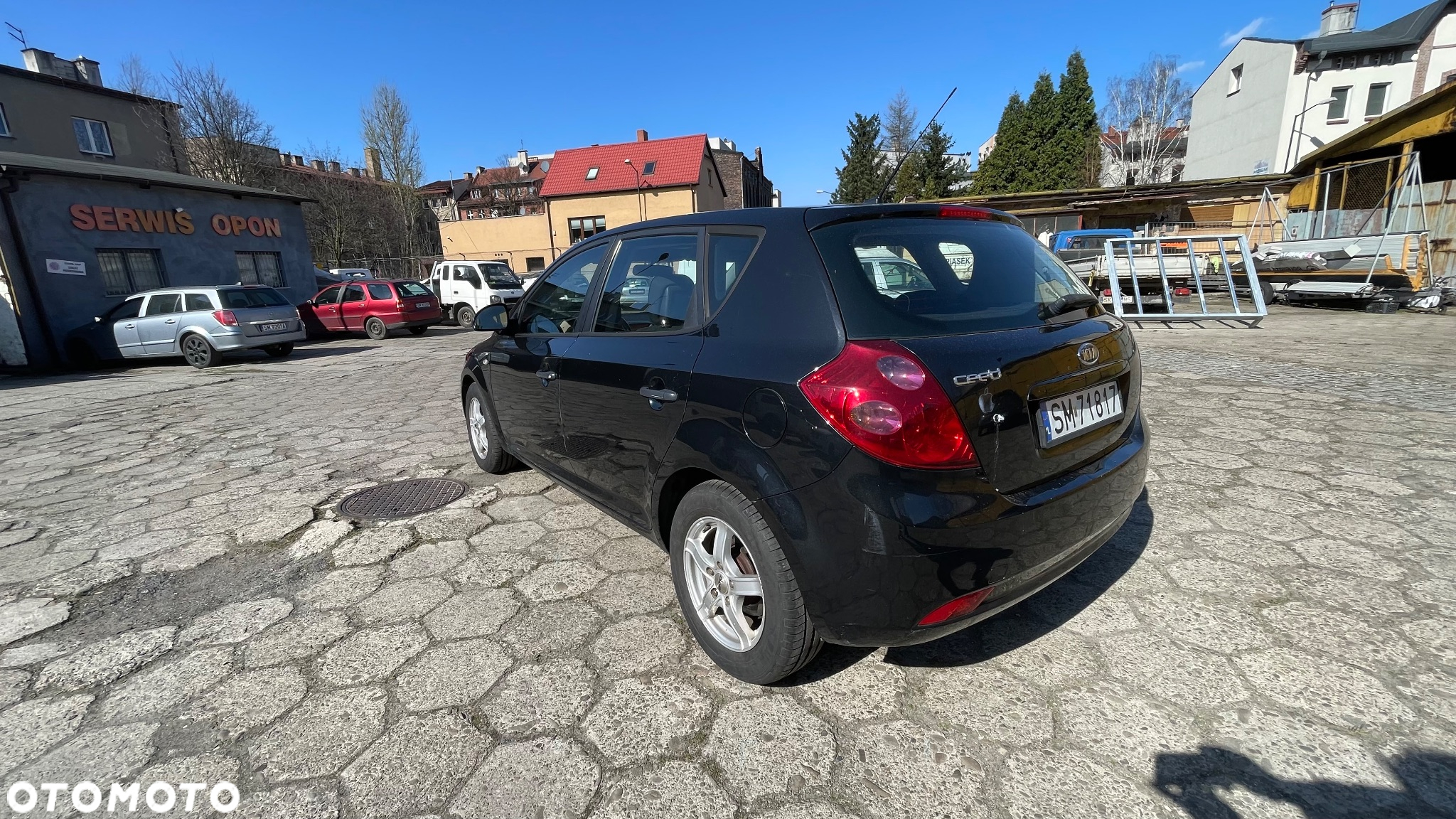 Kia Ceed - 9