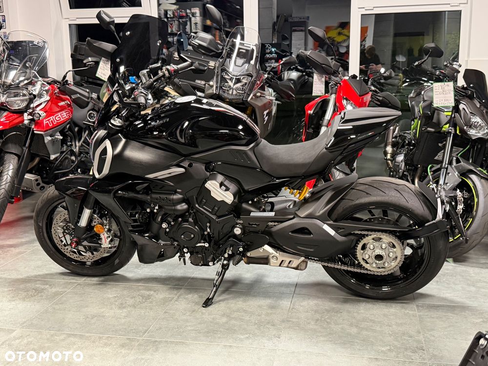 Ducati Diavel - 30