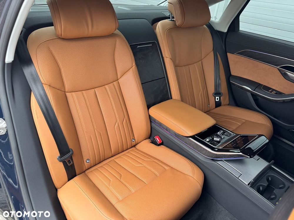 Audi A8 L 60 TFSI e Quattro Tiptronic - 34