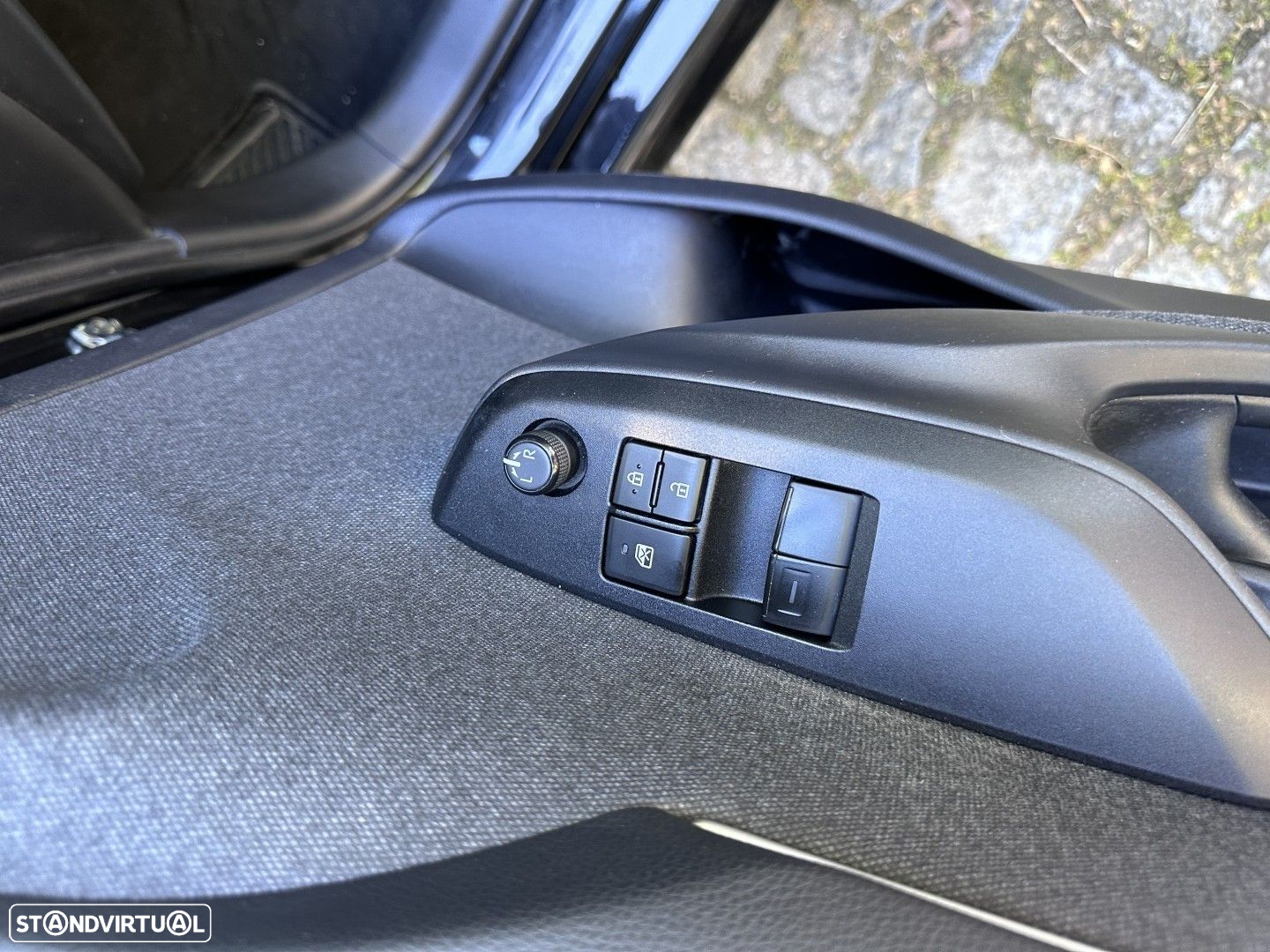 Toyota Yaris 1.5 HDF GR Sport - 34