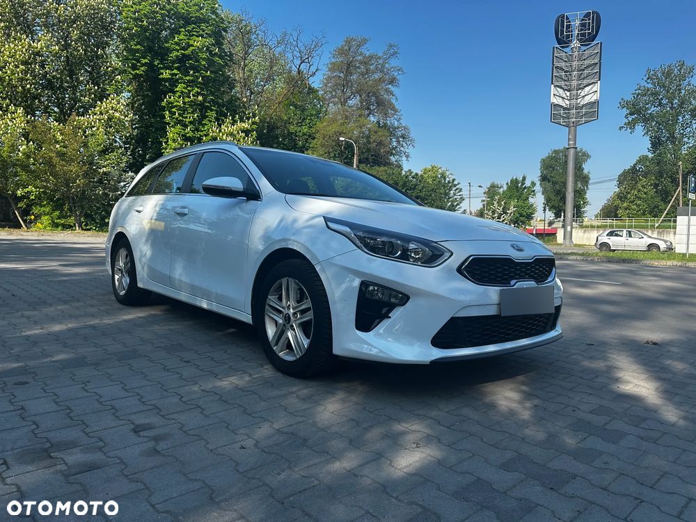 Kia Ceed - 1