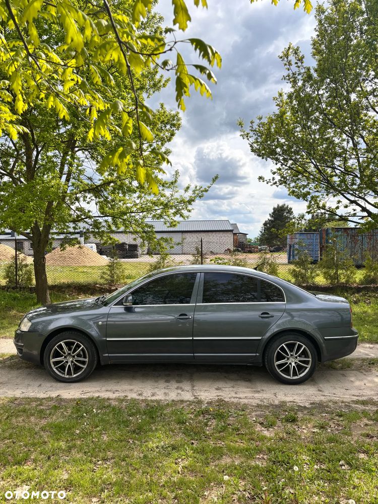 Skoda Superb 2.0 TDI DPF L&K - 7