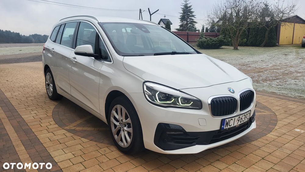 BMW Seria 2 218d - 1