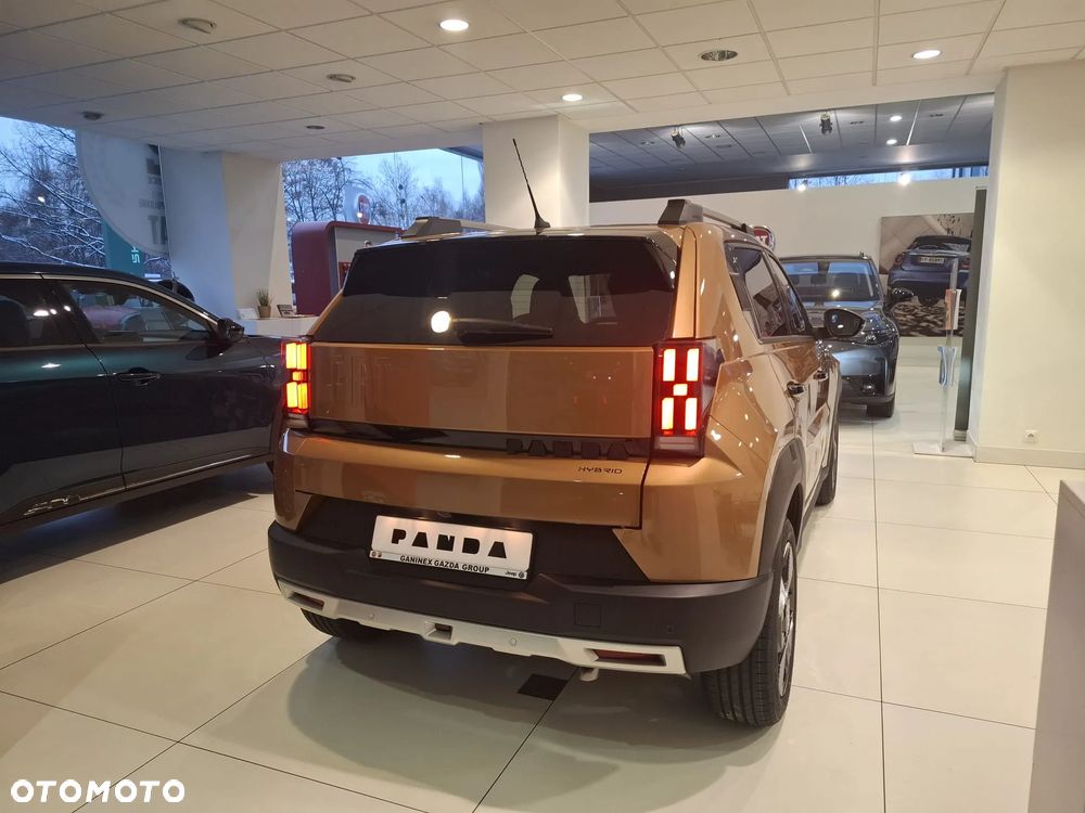 Fiat Grande Panda 1.2 mHEV La Prima eDCT - 3