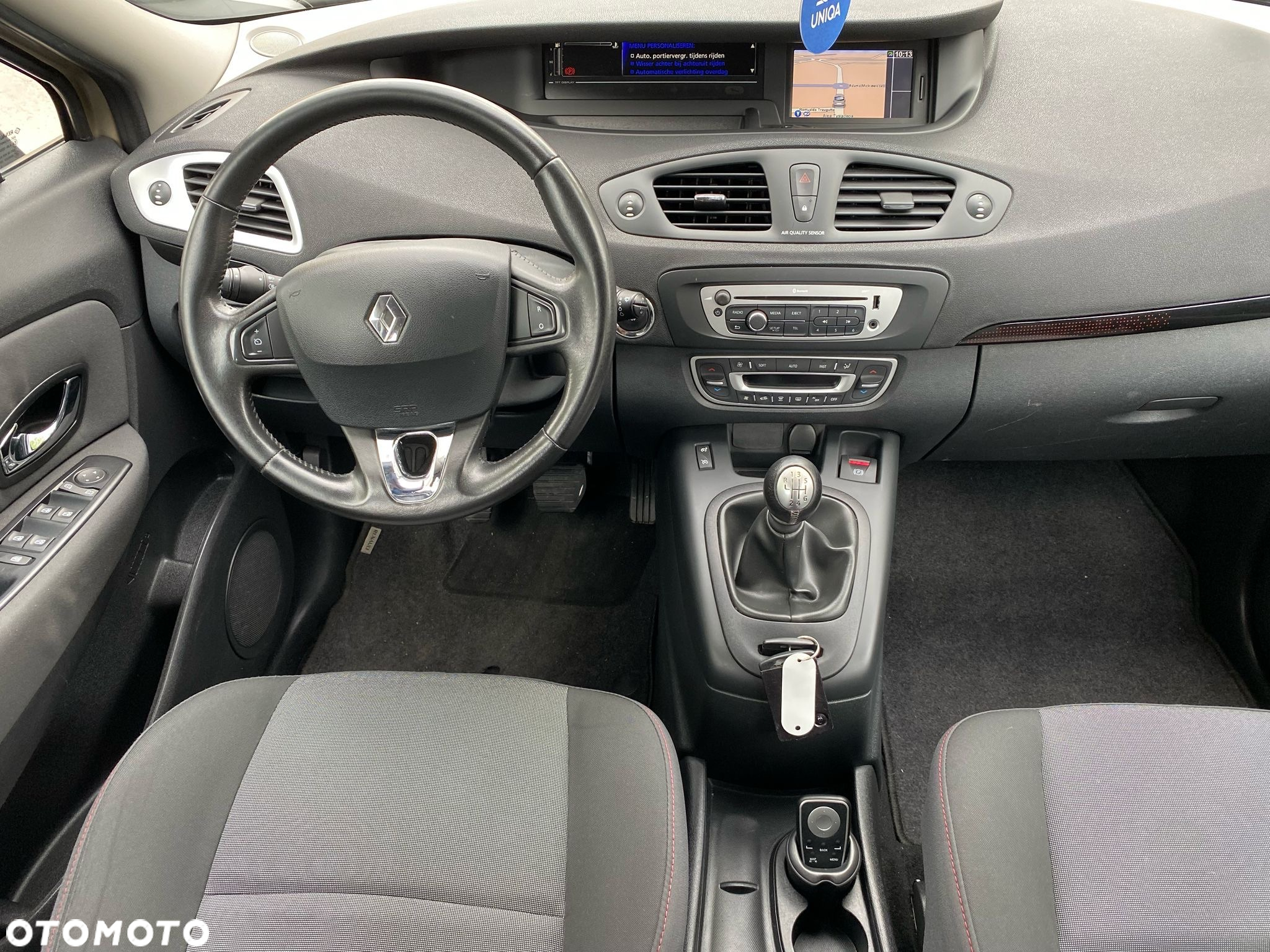 Renault Scenic 1.5 dCi Dynamique - 17