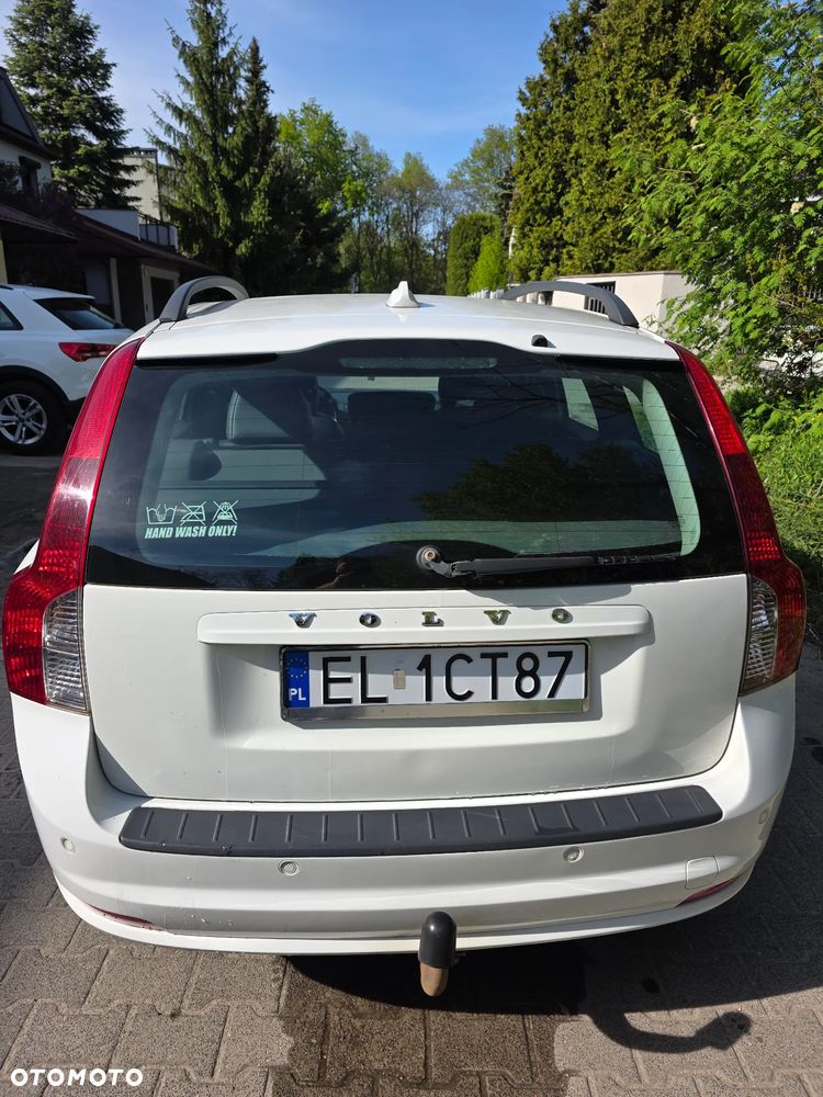 Volvo V50 D2 R-Design - 7