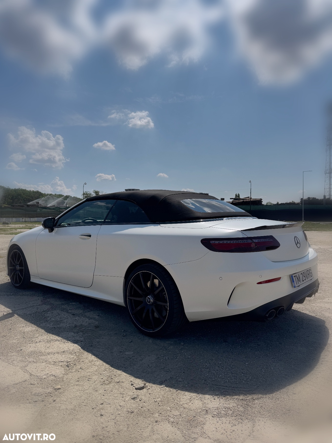 Mercedes-Benz E AMG 53 4MATIC Cabrio - 2