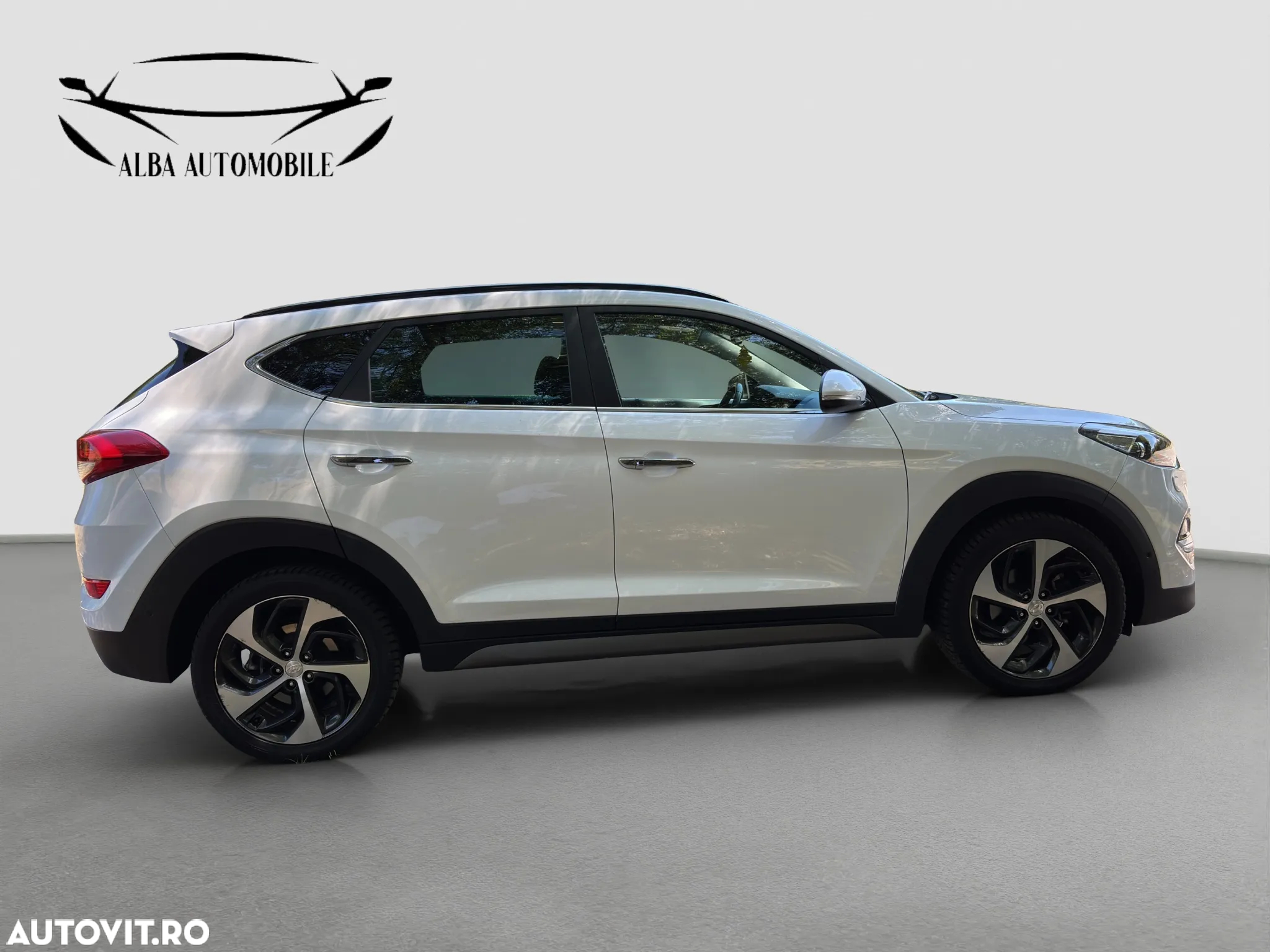 Hyundai Tucson 2.0 CRDI 4WD Automatik Premium - 4