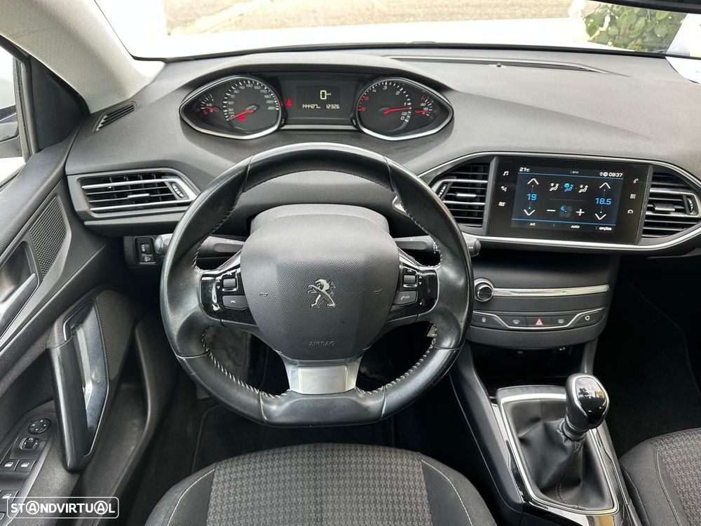 Peugeot 308 1.5 BlueHDi Style - 19