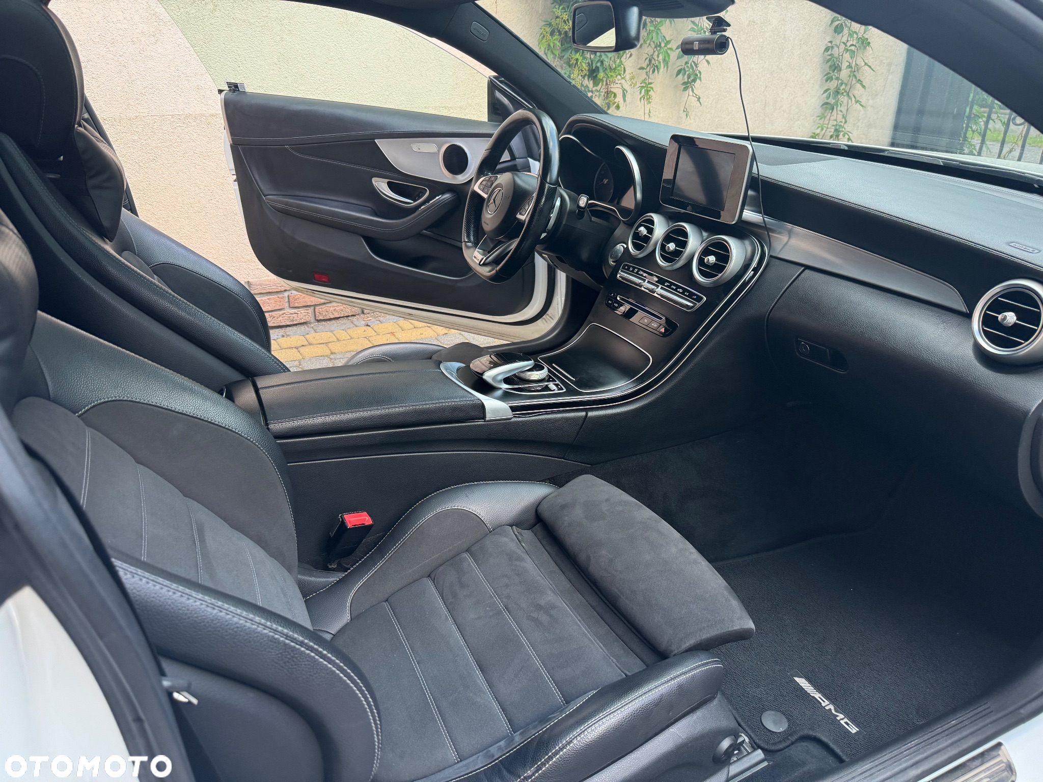 Mercedes-Benz Klasa C 200 4-Matic 9G-TRONIC - 13