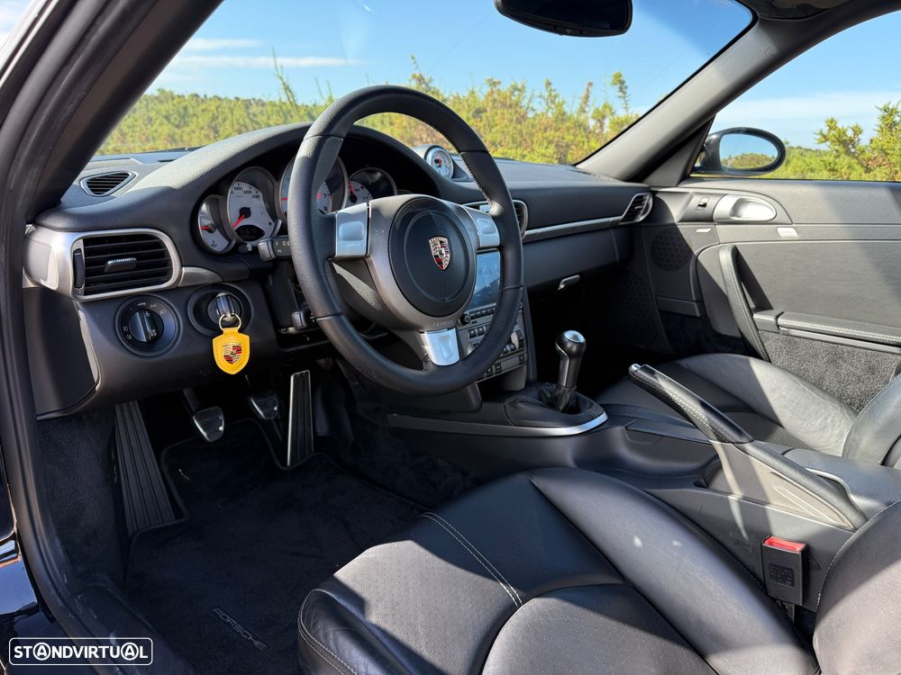 Porsche 911 (997) Carrera S - 9