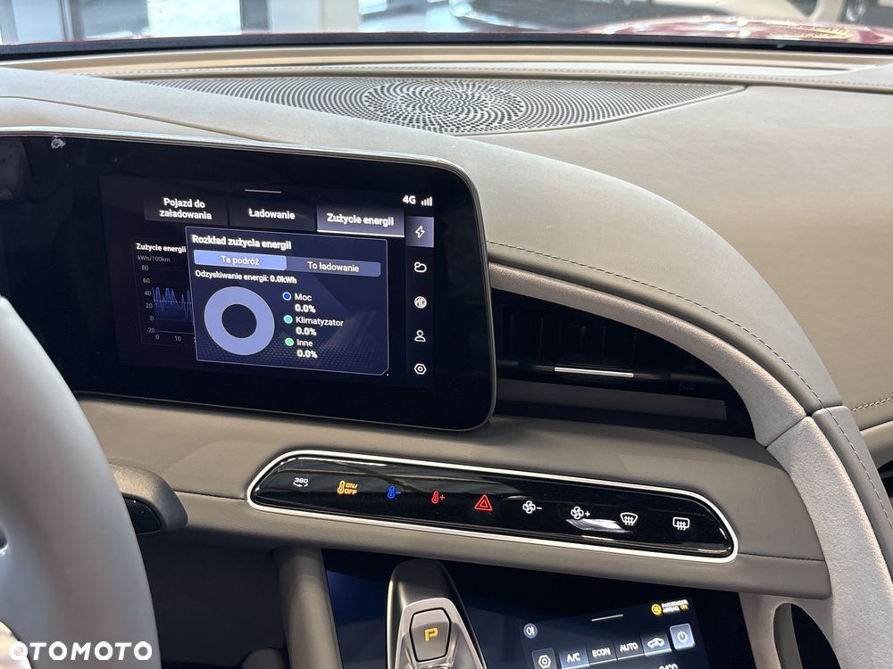 MG Cyberster 77kWh AWD Czarny Dach - 19
