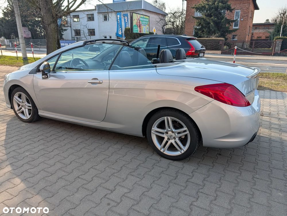 Peugeot 308 CC HDi FAP 140 Platinum - 12