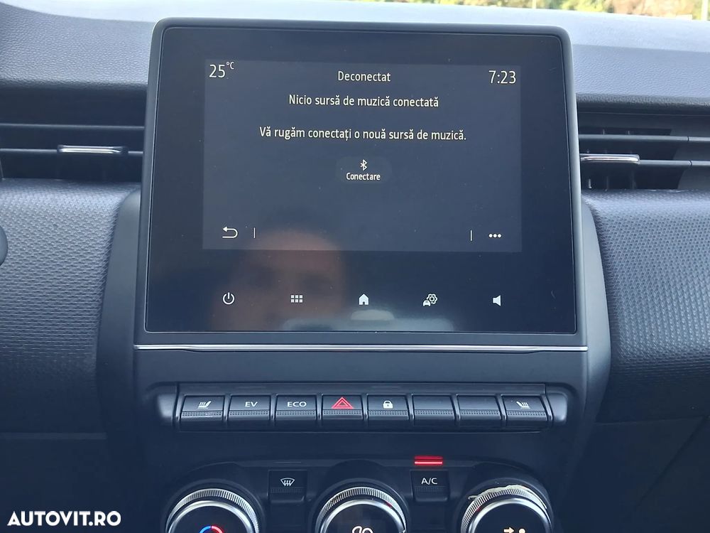 Renault Clio V E-Tech 145 Techno - 25