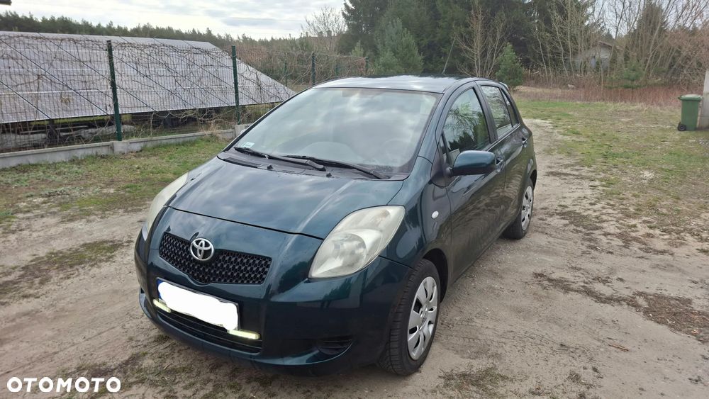 Toyota Yaris 1.0 Terra A/C - 1