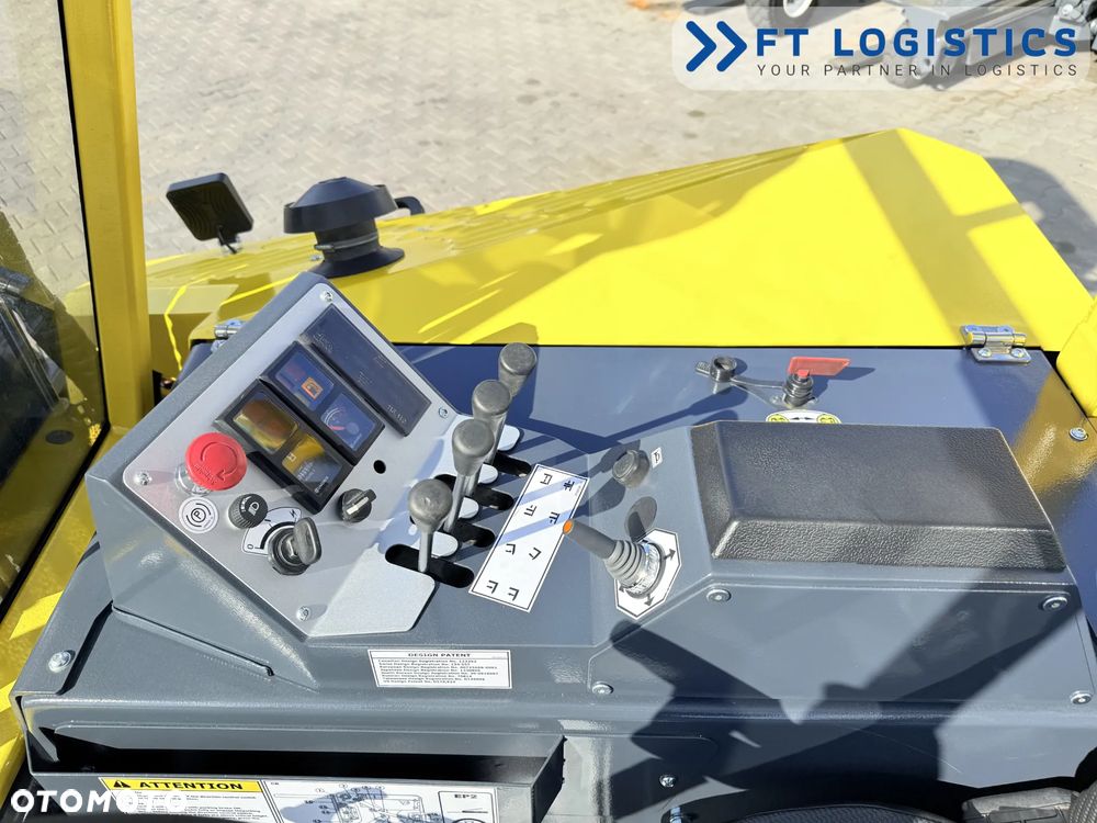 Combilift WÓZEK CZTEROKIERUNKOWY - WIELOKIERUNKOWY | COMBILIFT CB4500 | GAS | TRIPLEX 6400MM | WOLNY SKOK | POZYCJONER WIDEŁ | PRZESUW WIDEŁ | STAN IDEALNY | Szeroka oferta wózków czterokierunkowych i bocznych, dopasowanych do różnorodnych potrzeb i zastosowań - 20