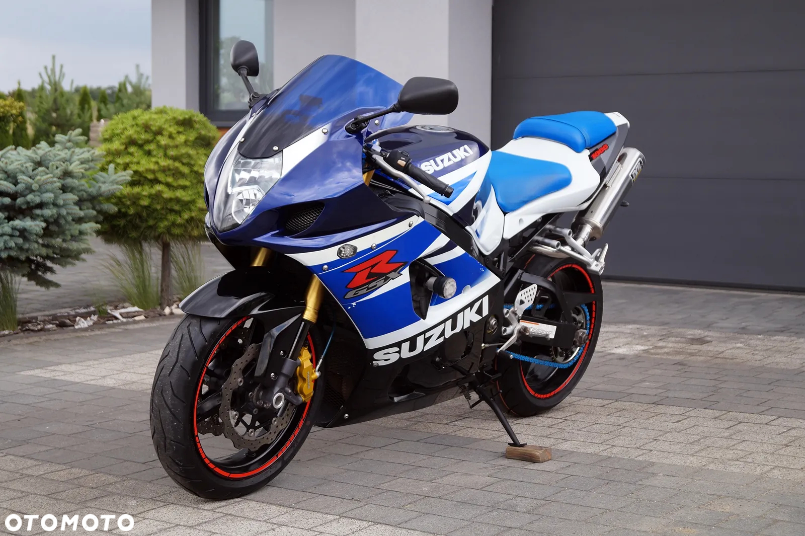 Suzuki GSX-R - 2