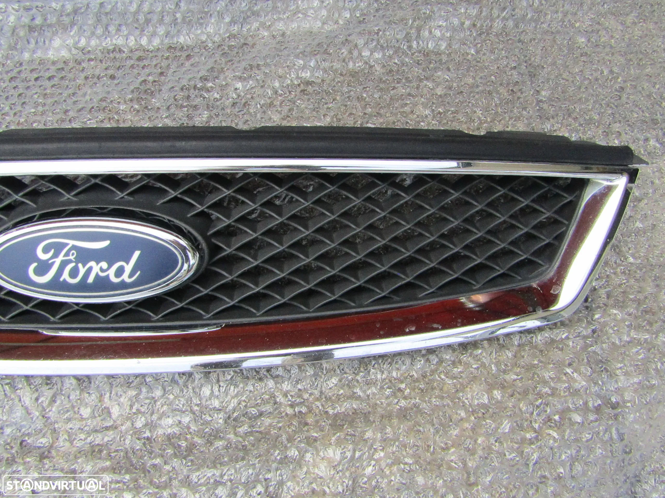 Grelha Ford Focus ano 2005 original - 3