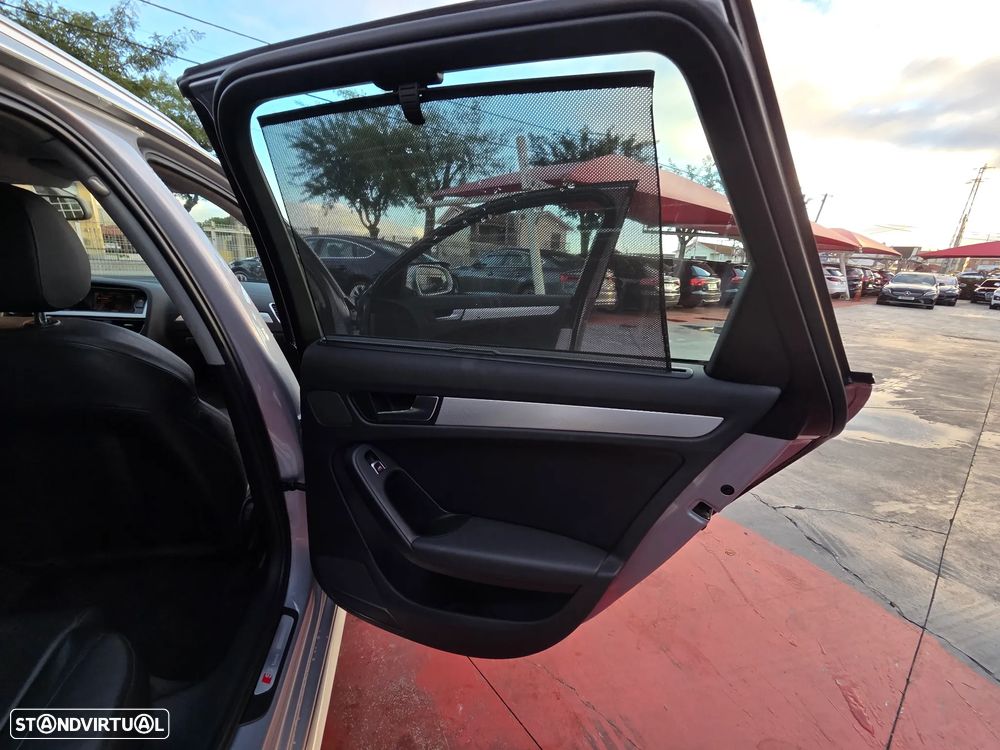 Audi A4 Avant 2.0 TDI multitronic S-line - 13