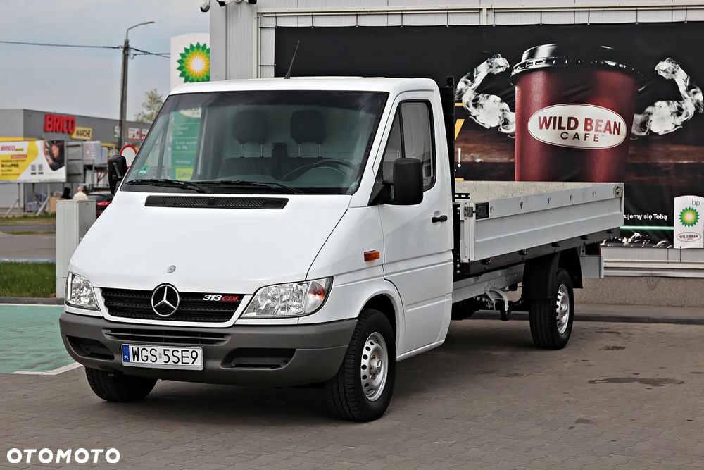 Mercedes-Benz Sprinter - 4