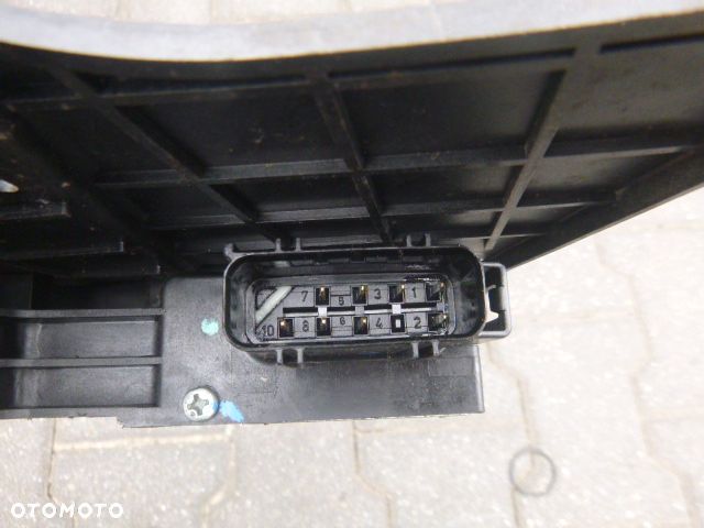 CENTRALNY ZAMEK LEWY PRZÓD LEWY PRZEDNI FORD FIESTA MK6 8 PINÓW - 7