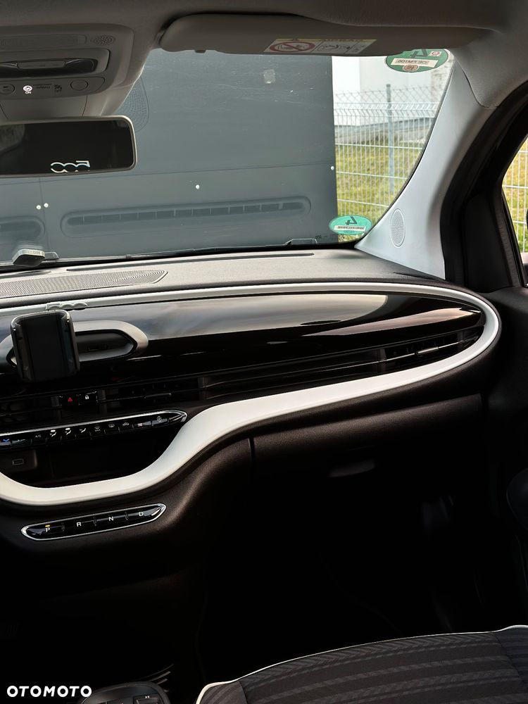 Fiat 500e Action - 25