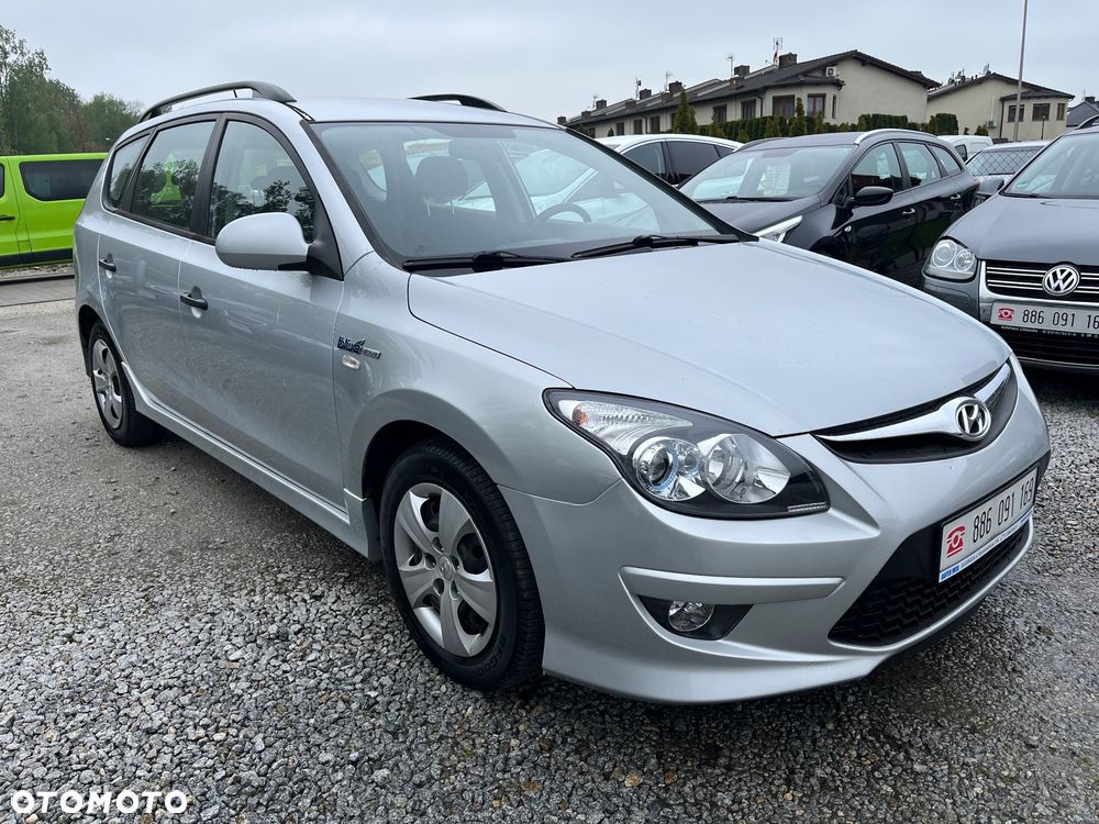 Hyundai i30 1.6 blue Comfort - 3