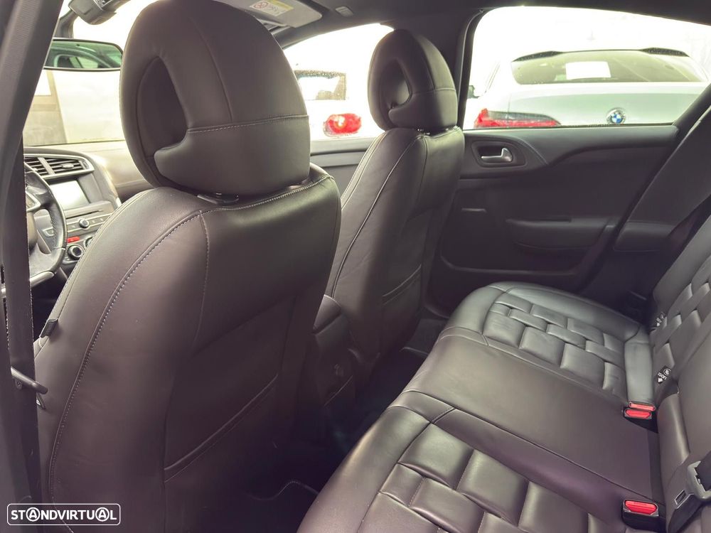 DS DS4 Crossback 2.0 BlueHDi Sport Chic EAT6 - 50