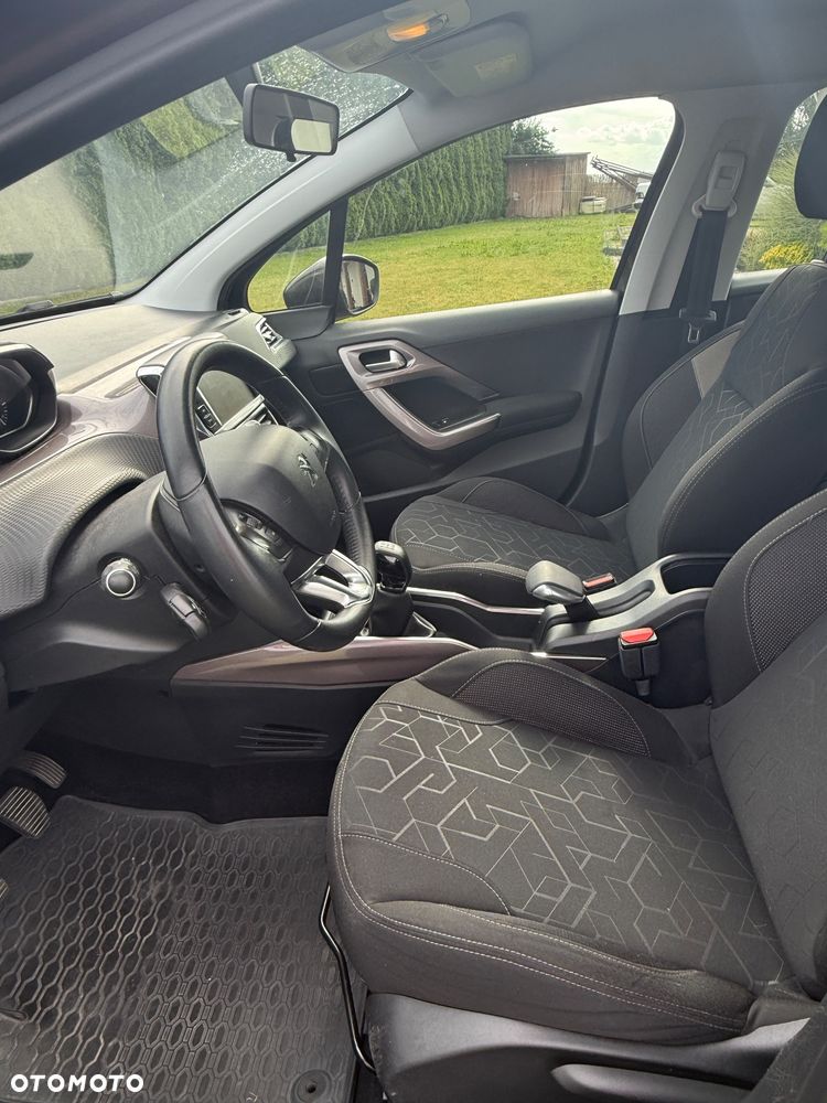 Peugeot 2008 1.6 VTi Active - 17